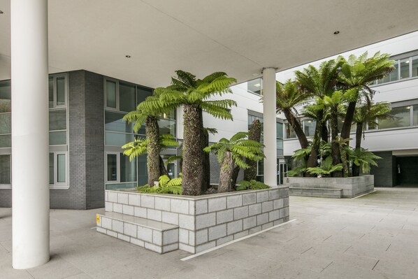 Property grounds - Cathedral Court (Dublin)