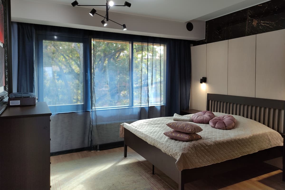 Honeymoon appartement | 1 slaapkamer, geluiddichte muren, een strijkplank/strijkijzer