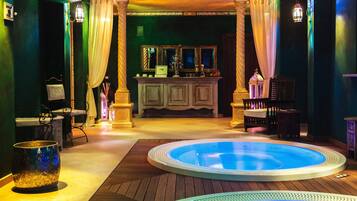 Couples treatment room(s), Turkish bath/hammam, body treatments
