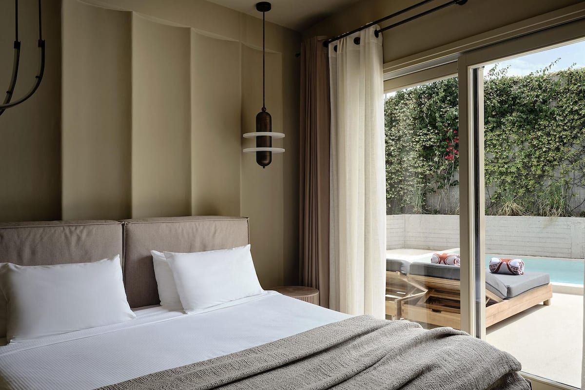 Three Bedroom Villa with Garden