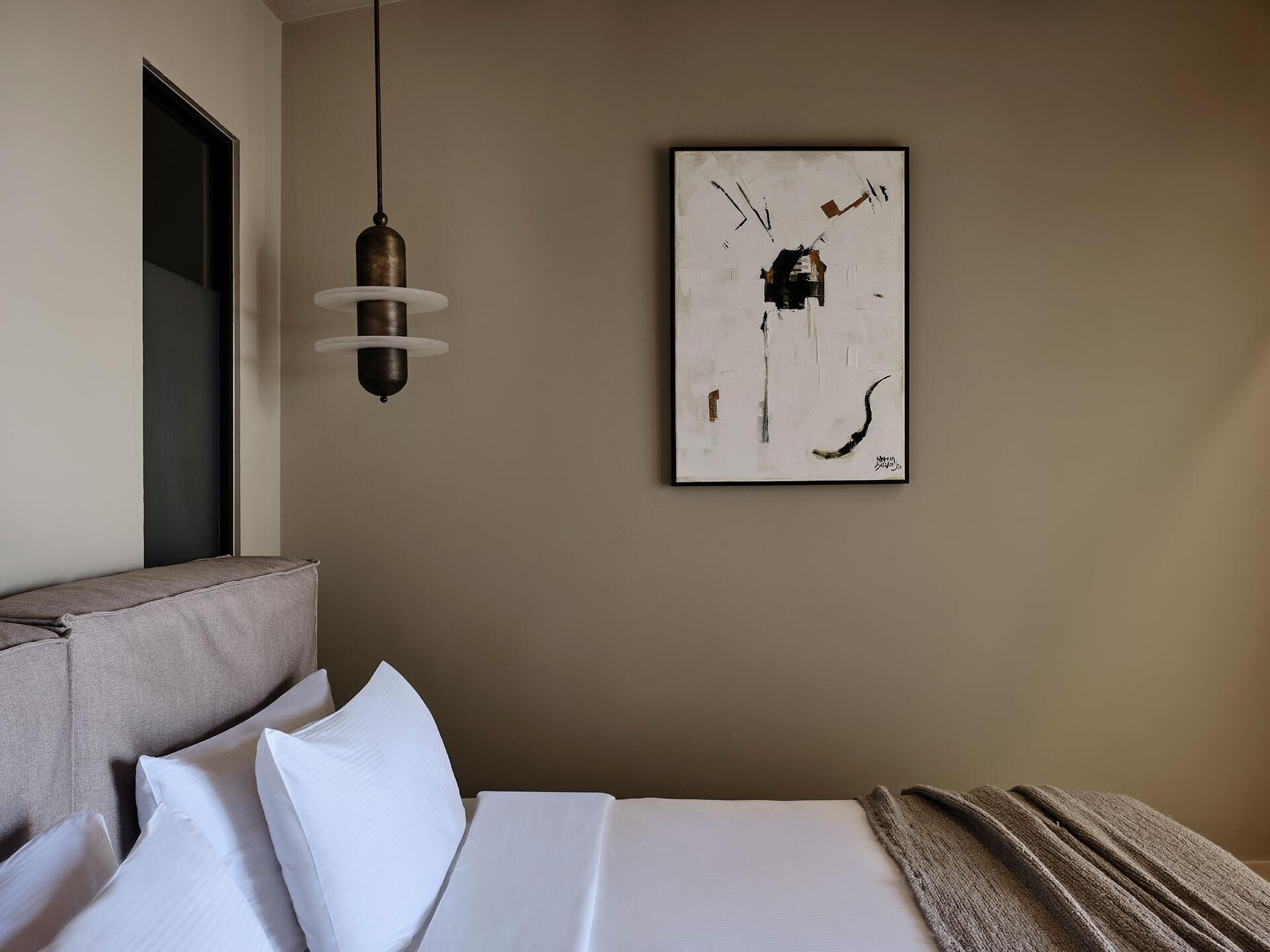 套房, 私人泳池 (Finesse) | 高級寢具、迷你吧、客房內保險箱、熨斗/熨衣板