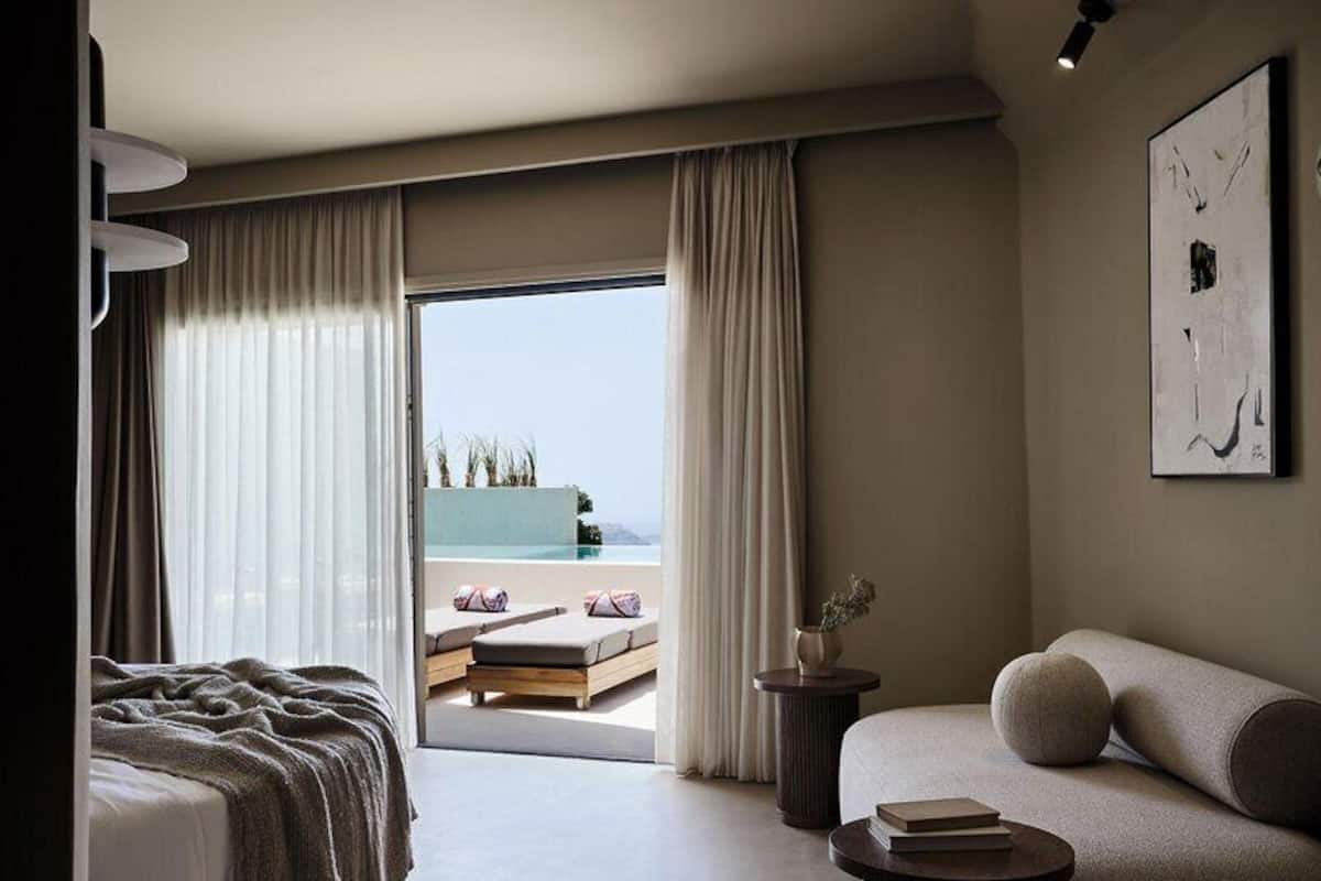Three Bedroom Villa Caldera View | 고급 침구, 미니바, 객실 내 금고, 다리미/다리미판