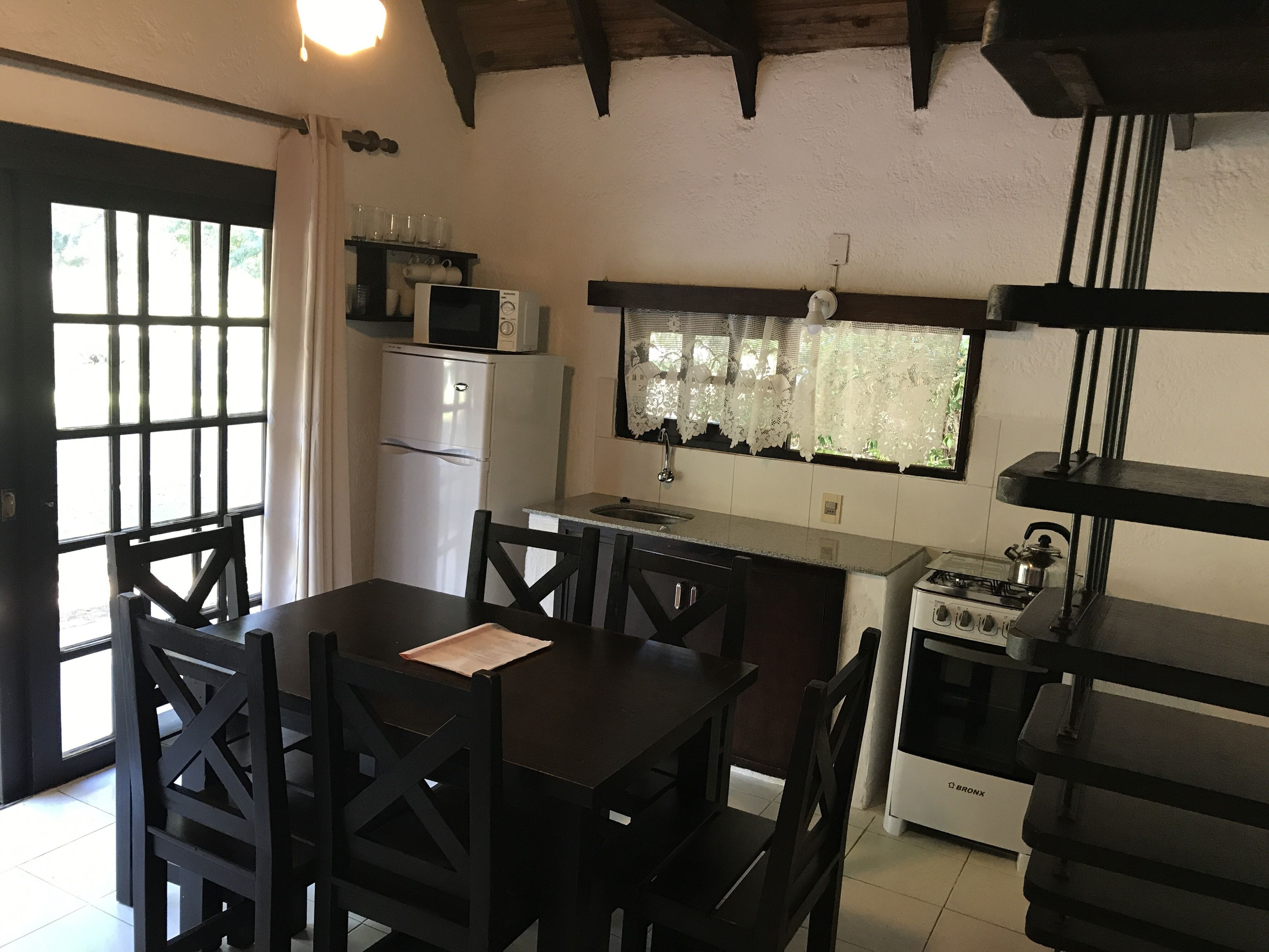 Cabin (6 people) | In-room dining