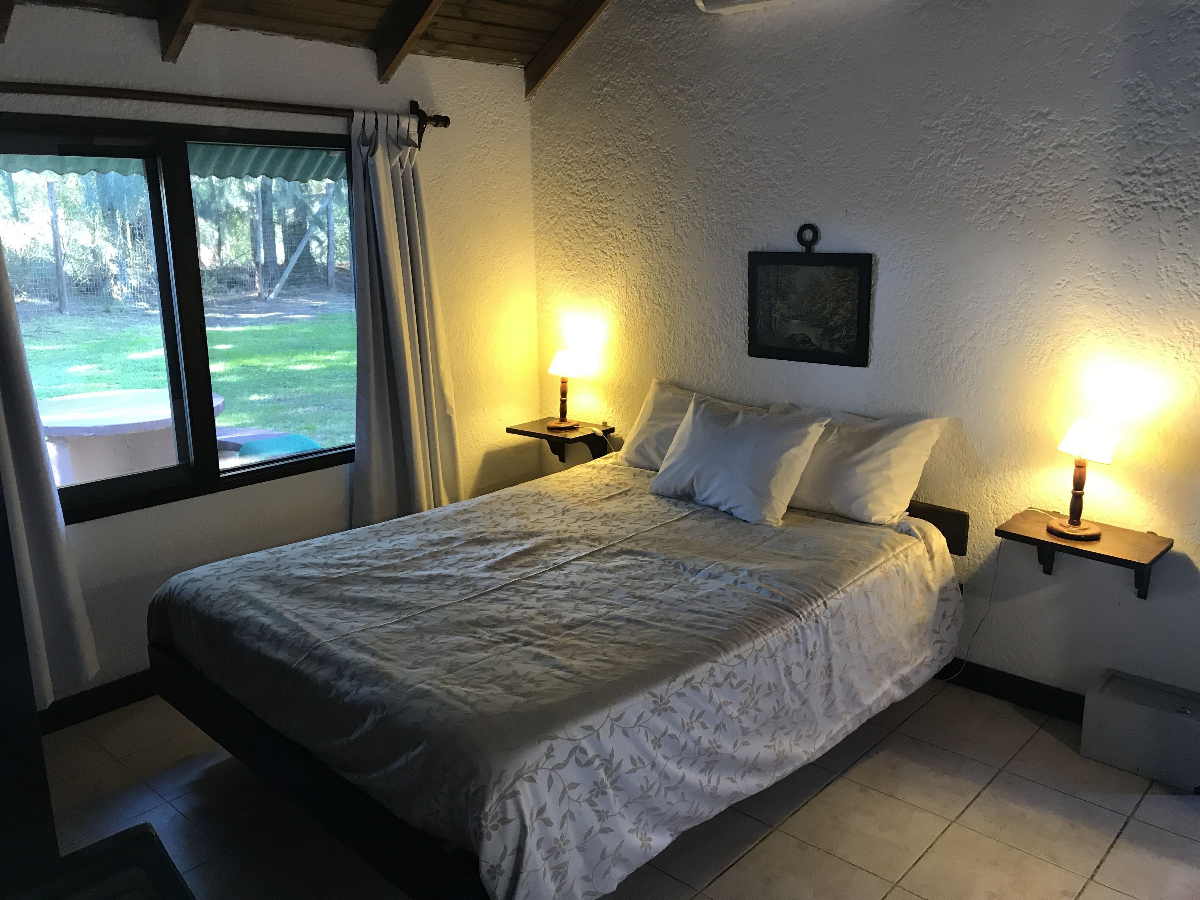 Cabin (3 people) | In-room safe, free cribs/infant beds, rollaway beds, bed sheets