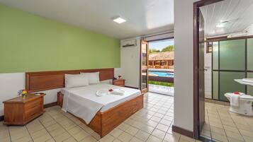 Minibar, blackout drapes, bed sheets