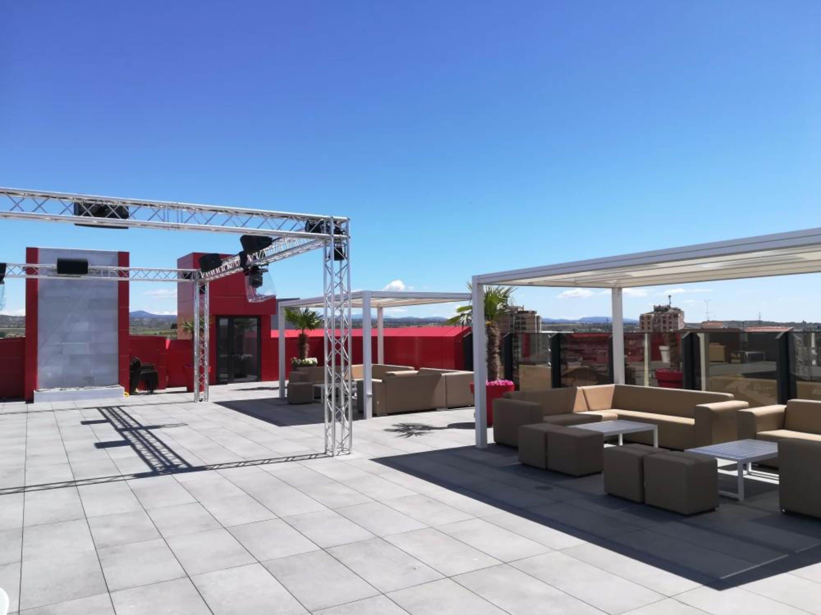 outdoor banquet area