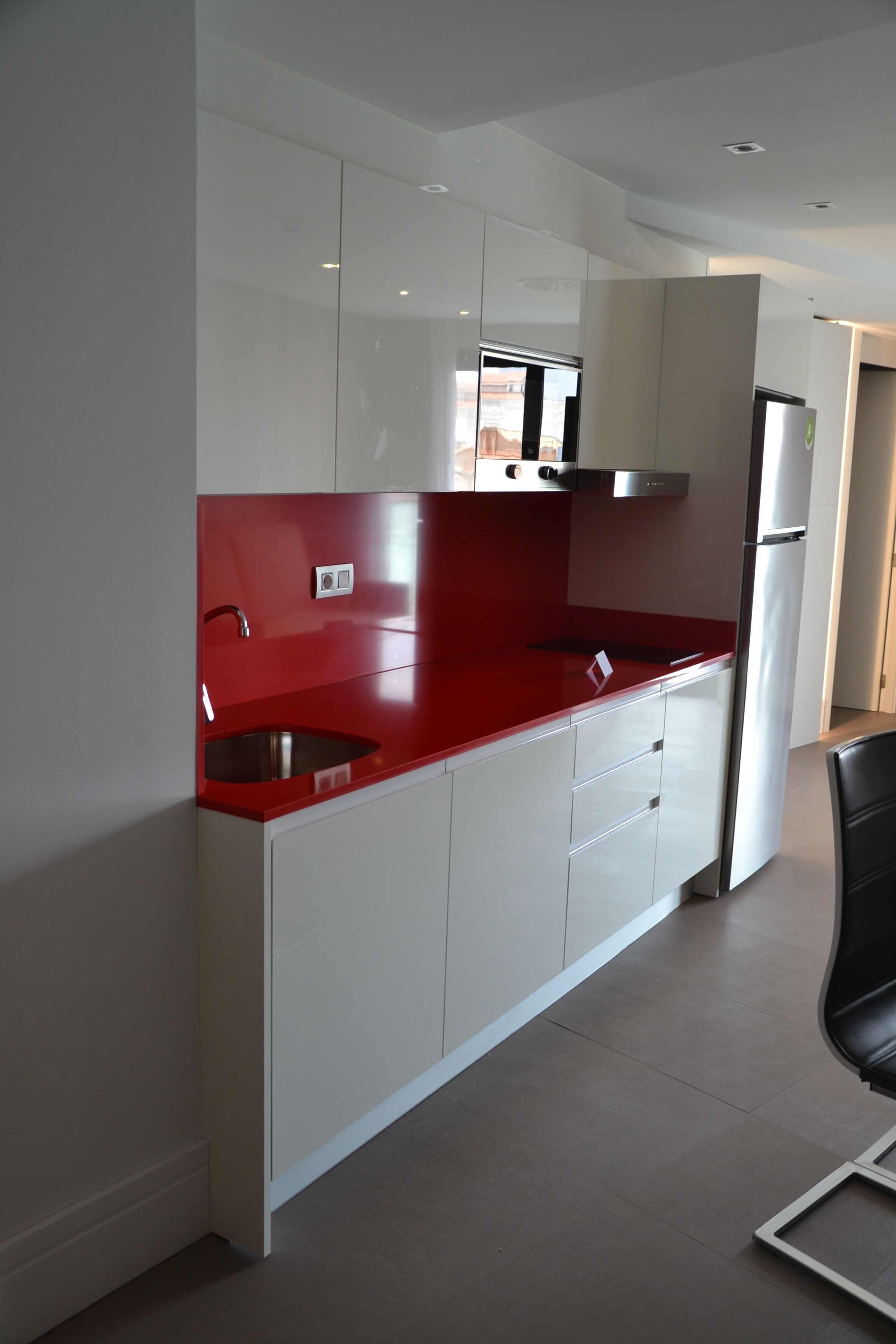 family room, 2 bedrooms | shared kitchen