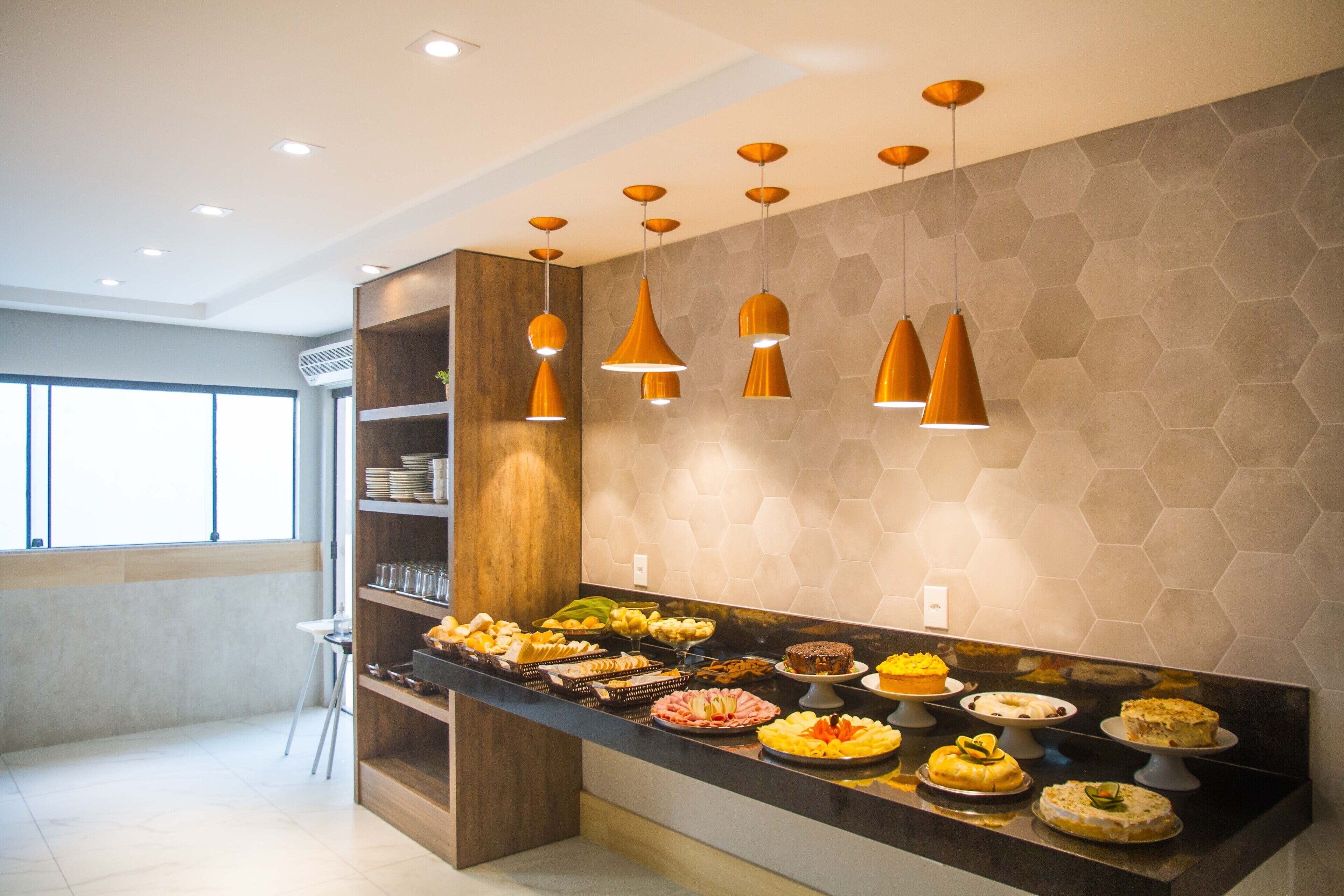 Tägliches inbegriffenes Frühstücksbuffet