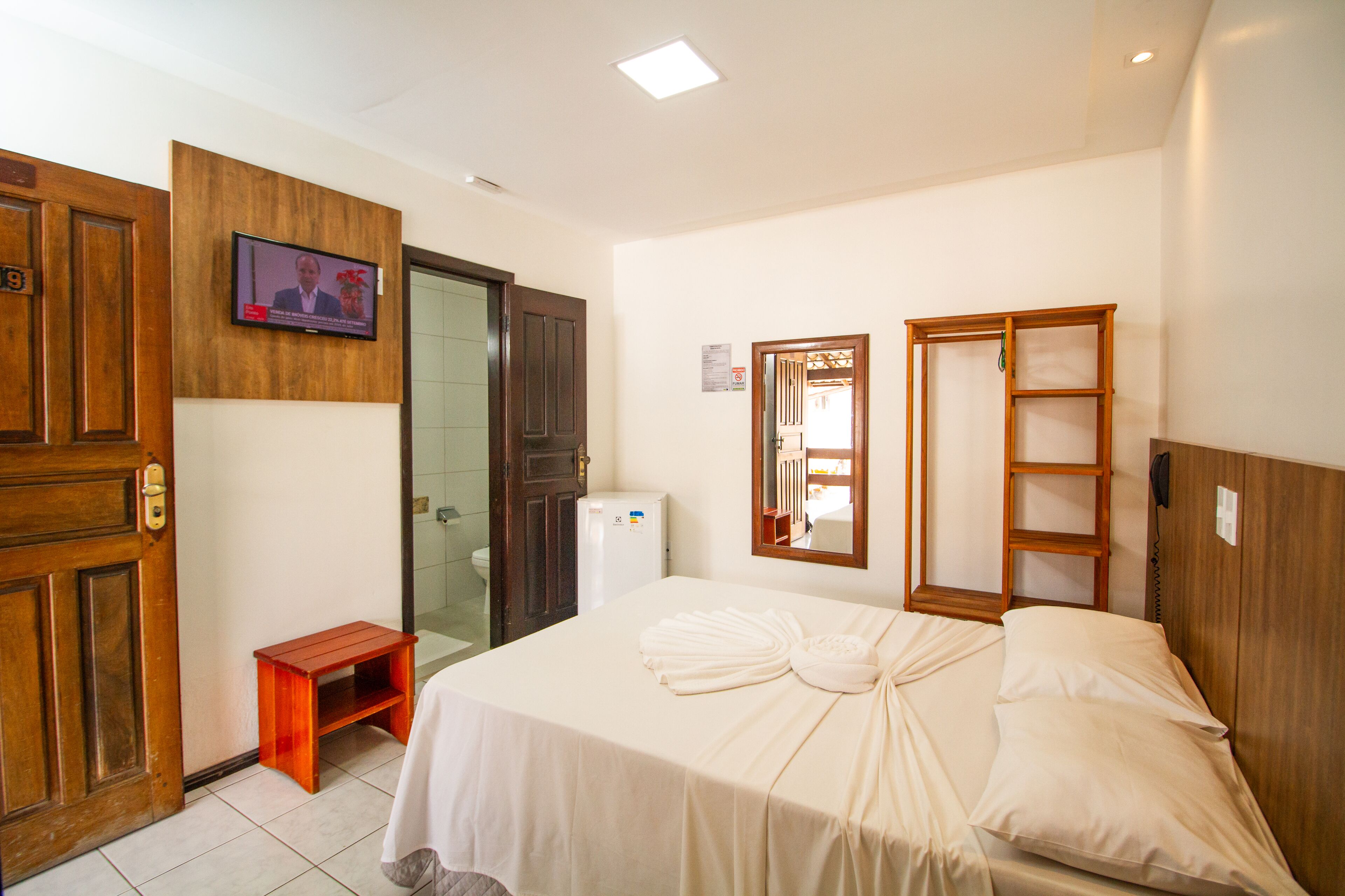 double room | 1 bedroom, minibar, blackout curtains, free wifi