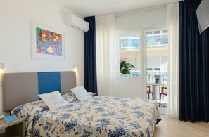 Standard Double Room, Partial Sea View - Hotel Manila (Jesolo)