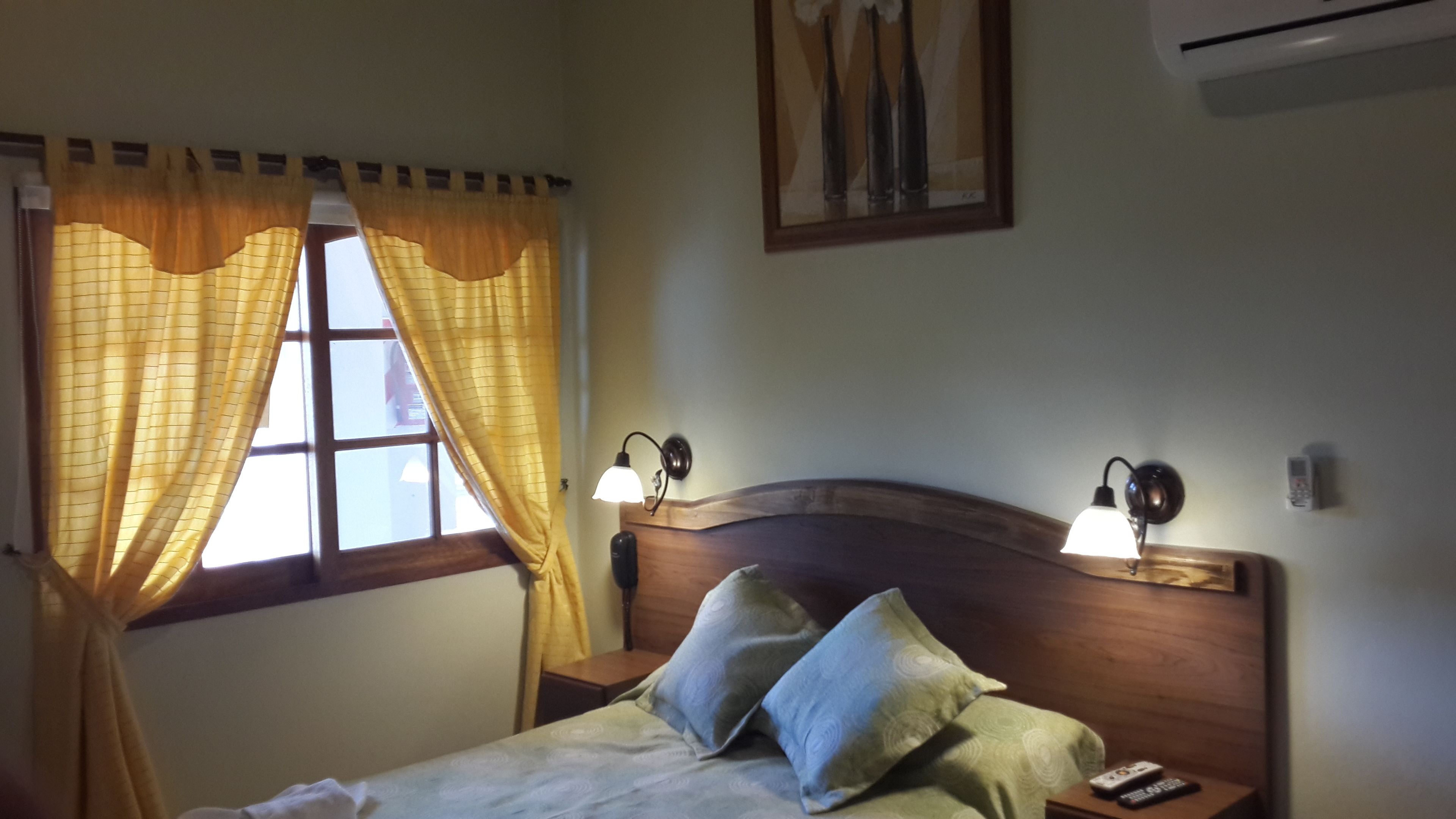 Double Room, Balcony | Bathroom | Free toiletries, hair dryer, bidet, towels