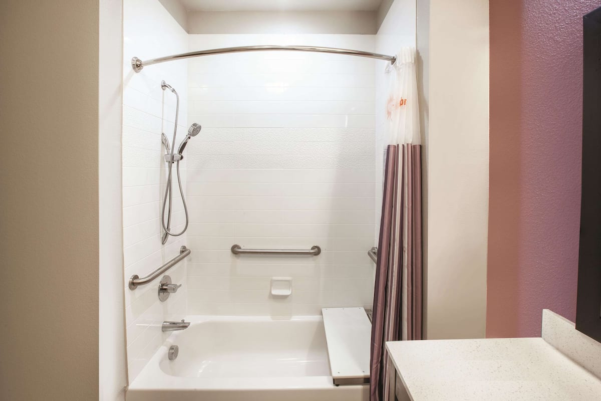 Pillow-top beds, desk, iron/ironing board, free WiFi