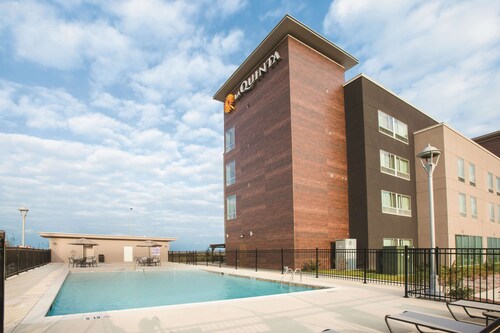 La Quinta Inn & Suites by Wyndham San Marcos Outlet Mall
