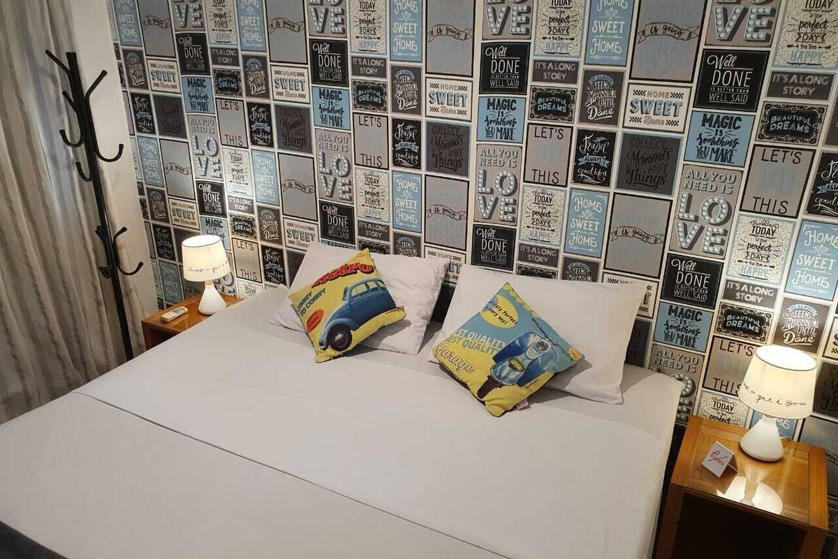 Ropa de cama hipoalergénica, colchones Tempur-Pedic y cortinas blackout