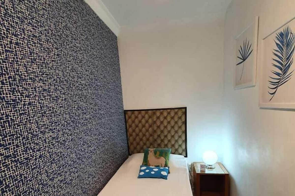 Chambre Simple Classique (blue)
