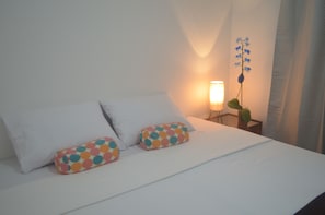 Superior Room | Hypo-allergenic bedding, Tempur-Pedic beds, individually decorated - HOSTELARIASP BOUTIQUE (São Paulo)