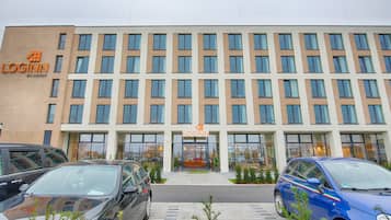 واجهة المنشأة