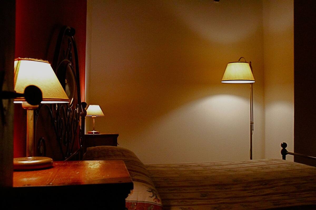 Katil bayi/kot (percuma), katil lipat simpan/tambahan, Wi-fi percuma