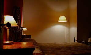 Free cots/infant beds, rollaway beds, free WiFi