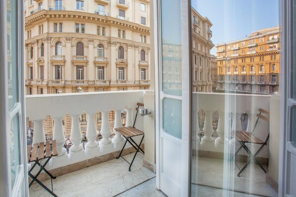 Balcony - B&B Dimora San Felice (Naples)