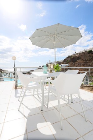 Terrace/patio - Apartamentos Halley (Mogan)