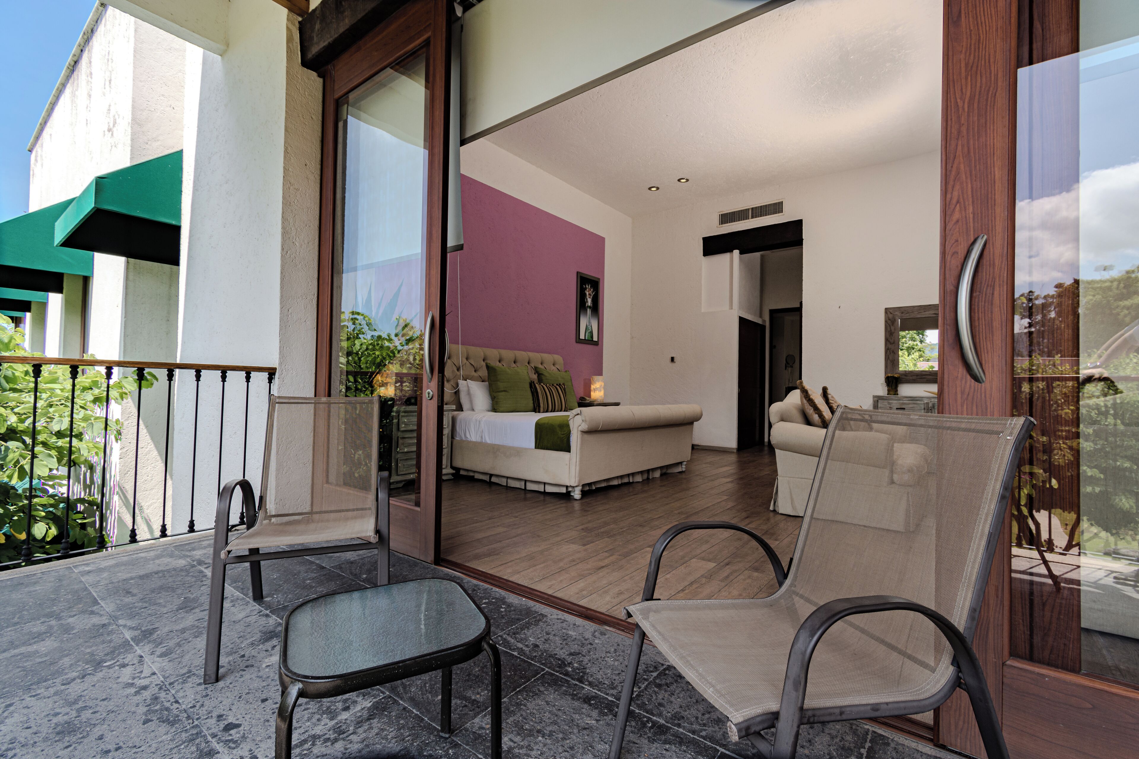 Suite, 1 cama King size, con acceso para personas discapacitadas, para no fumadores | Balcón