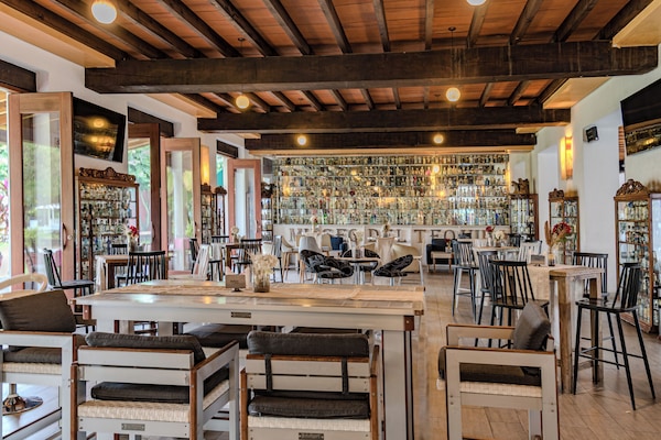 Bar (in der Unterkunft)