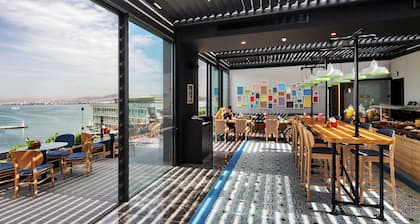 Park Inn by Radisson Izmir