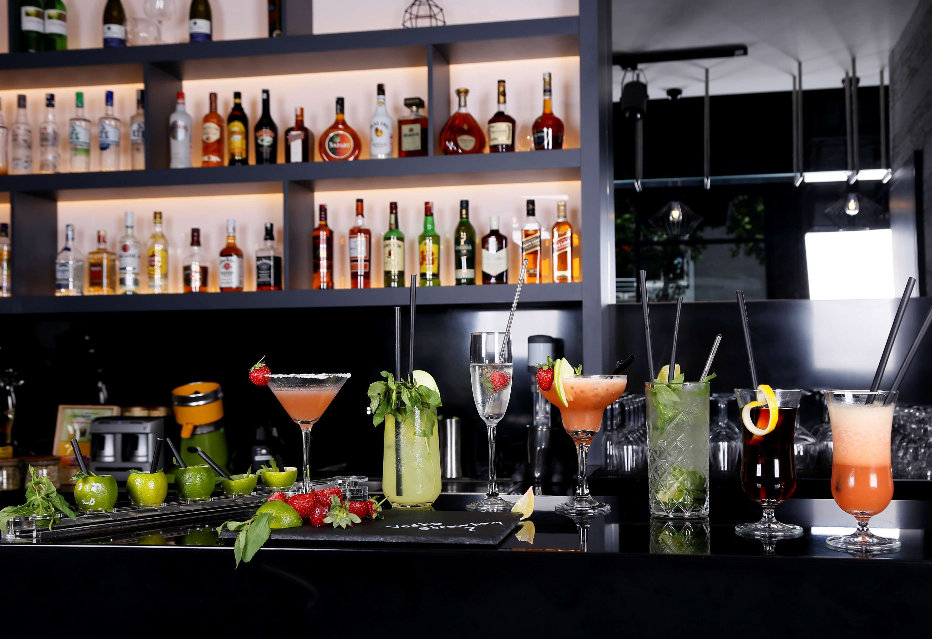 بار (في المنشاة)