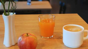 Daily buffet breakfast for a fee