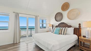Townhome, 2 Bedrooms, Ocean View (1) | 2 bedrooms, in-room safe, individually decorated, individually furnished
