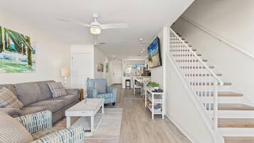 Townhome, 2 Bedrooms, Ocean View (1) | Living area