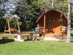 Cabane Familiale, accessible aux personnes à mobilité réduite | Balcon