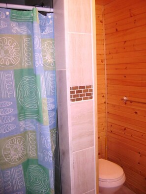 Bathroom - Brighton 401 KOA (Brighton)