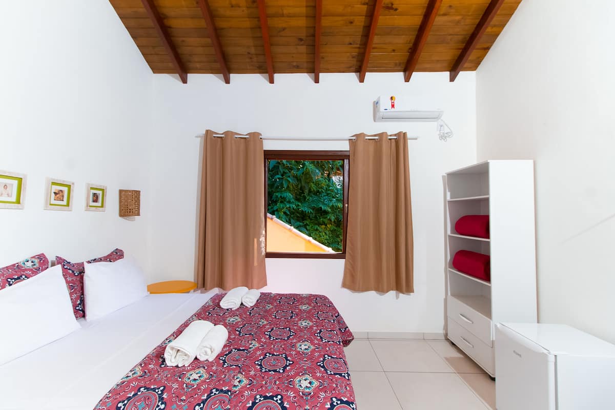 Standard Triple Room | Iron/ironing board (on request), cribs (surcharge), WiFi (free)