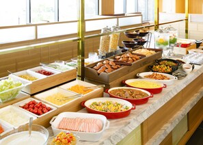 Buffet - The Singulari Hotel & Skyspa at Universal Studios Japan (Osaka)