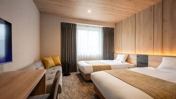 Desk, laptop workspace, free WiFi, bed sheets