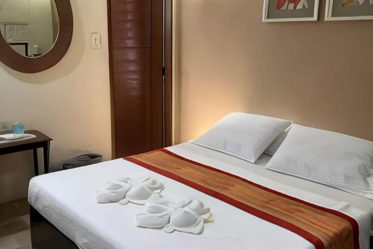 Individually decorated, individually furnished, free WiFi, bed sheets
