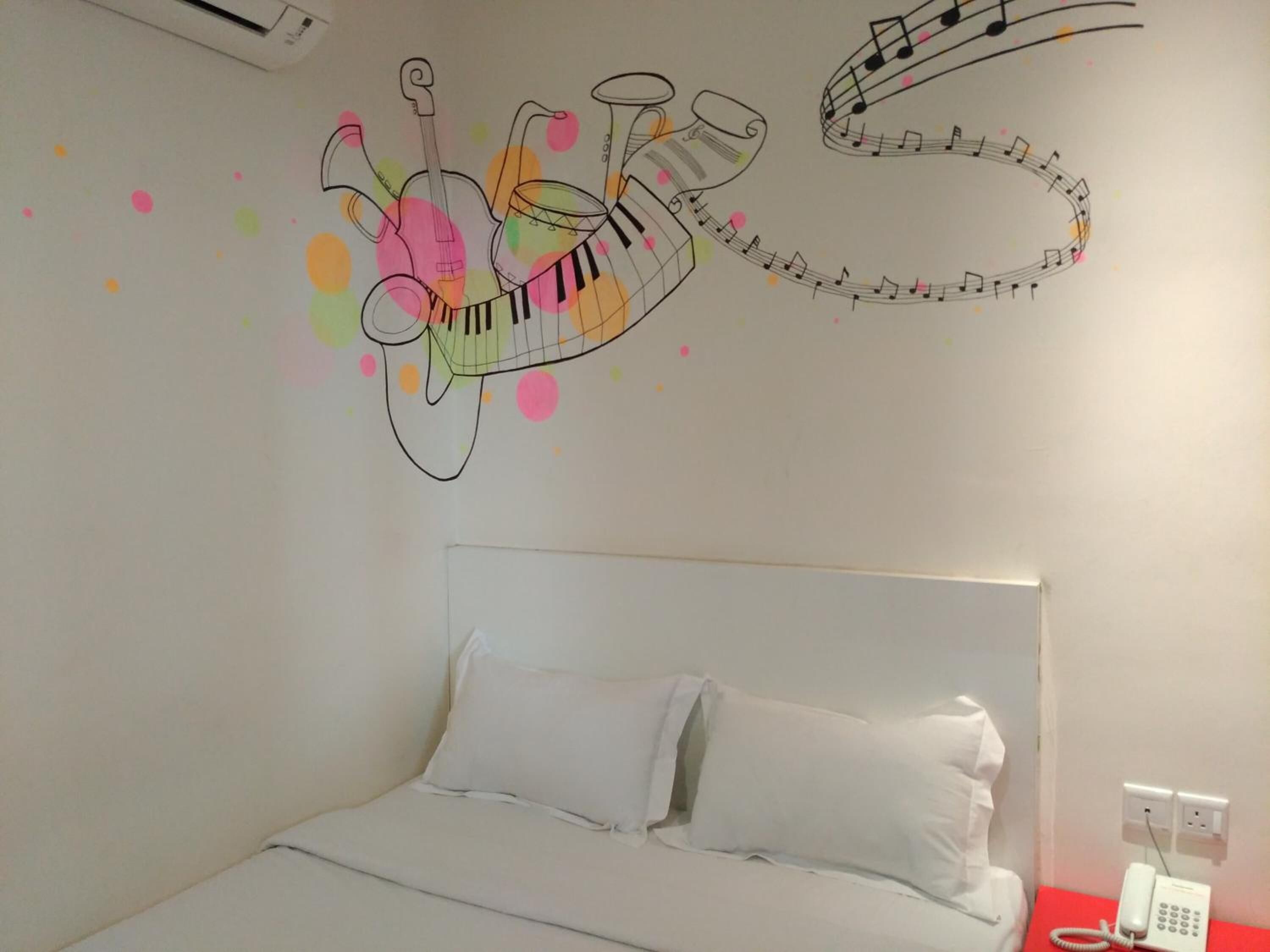 desk, iron/ironing board, free wifi, bed sheets