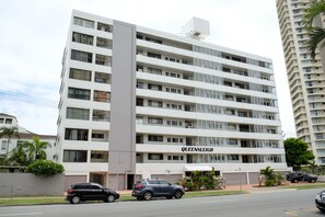 Front of property - Queensleigh Apartment (Broadbeach)