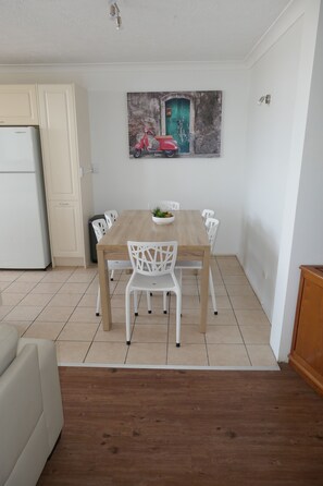 Two Bedroom Apartment | In-room dining