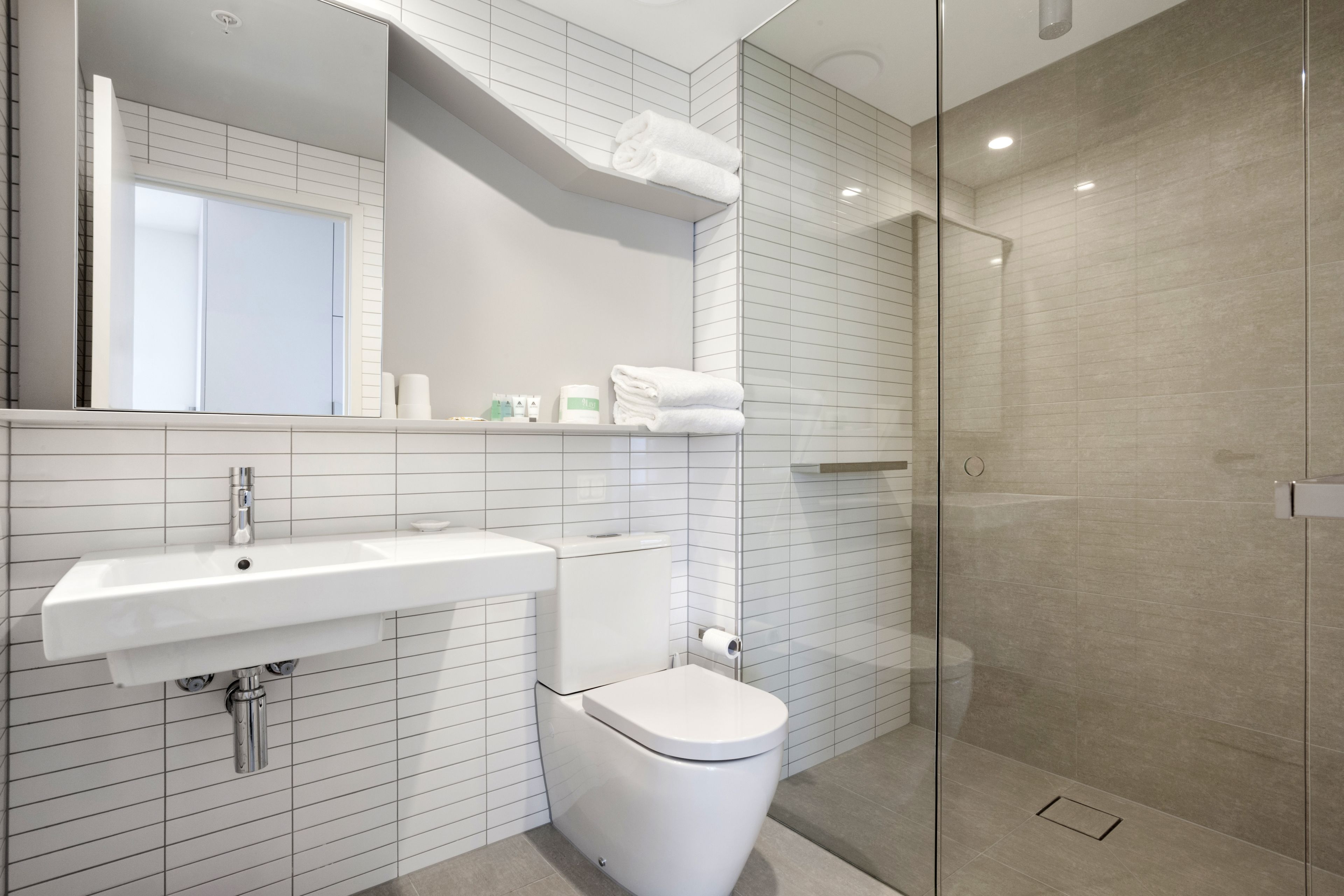 Shower, free toiletries, hair dryer, towels
