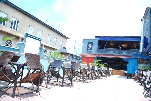 Restaurant - Dawn Carrington Hotels (Lagos)