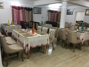 ダイニングルーム