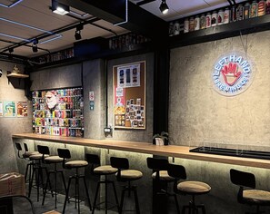 Restaurant - Barn and Bed Hostel (Bangkok)