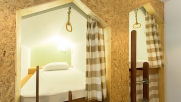 Dorm 5 mixed beds | Free WiFi
