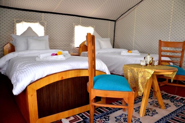 1 bedroom, rollaway beds, bed sheets