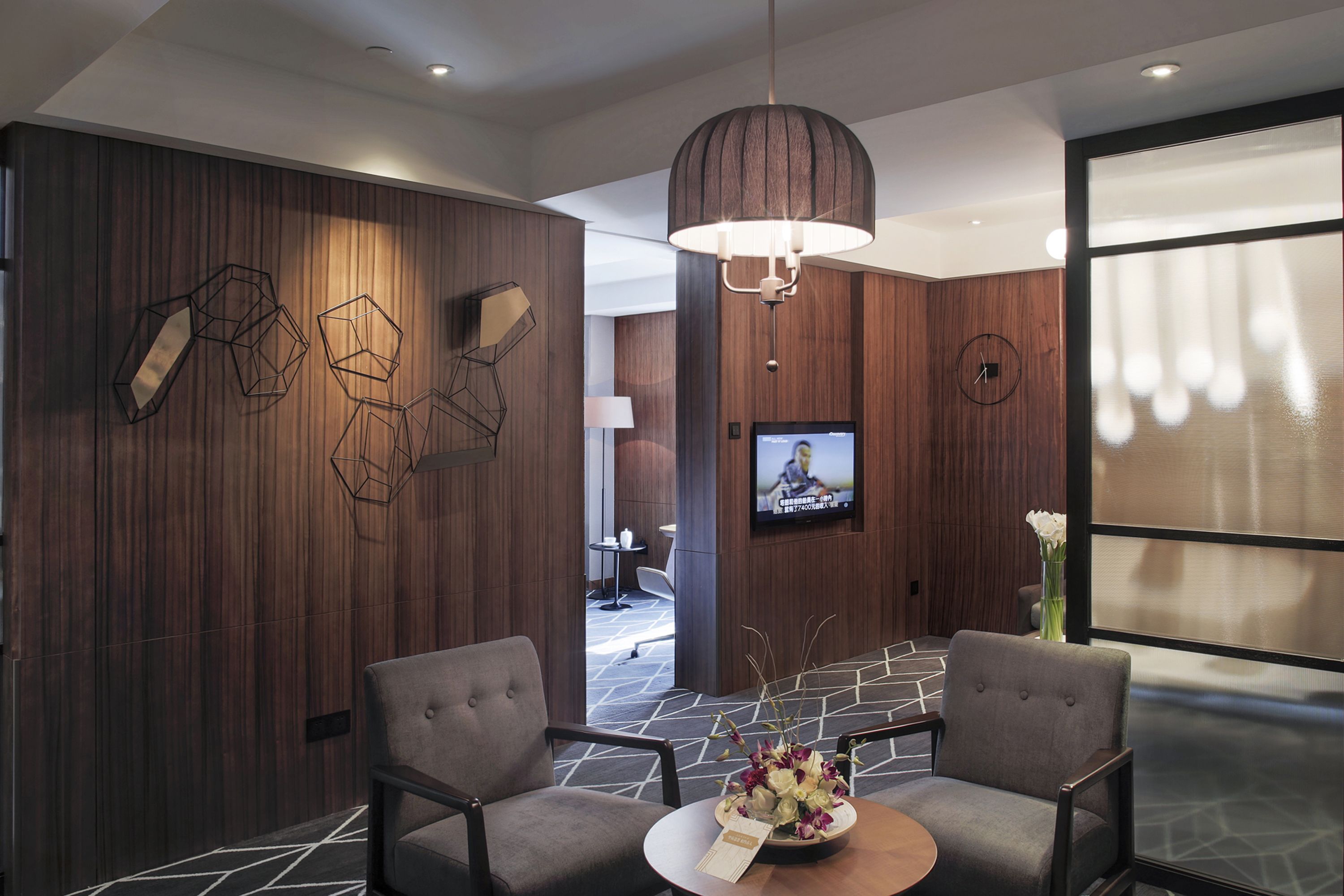 superior suite | living room | lcd tv, pay films