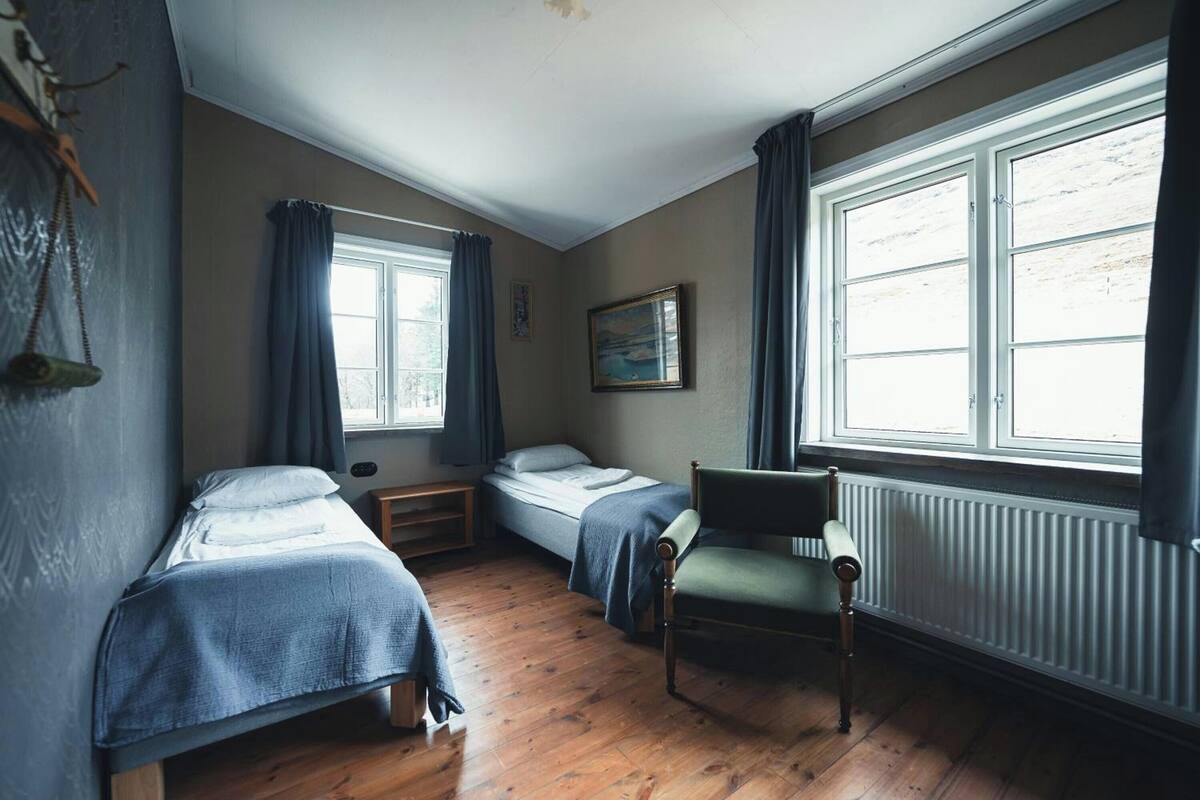 Superior vierpersoonskamer, uitzicht op bergen, uitzicht op gebergte | Verduisterende gordijnen, gratis wifi, beddengoed