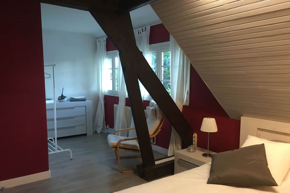 Suite familiar, 2 habitaciones | Wifi gratis y ropa de cama
